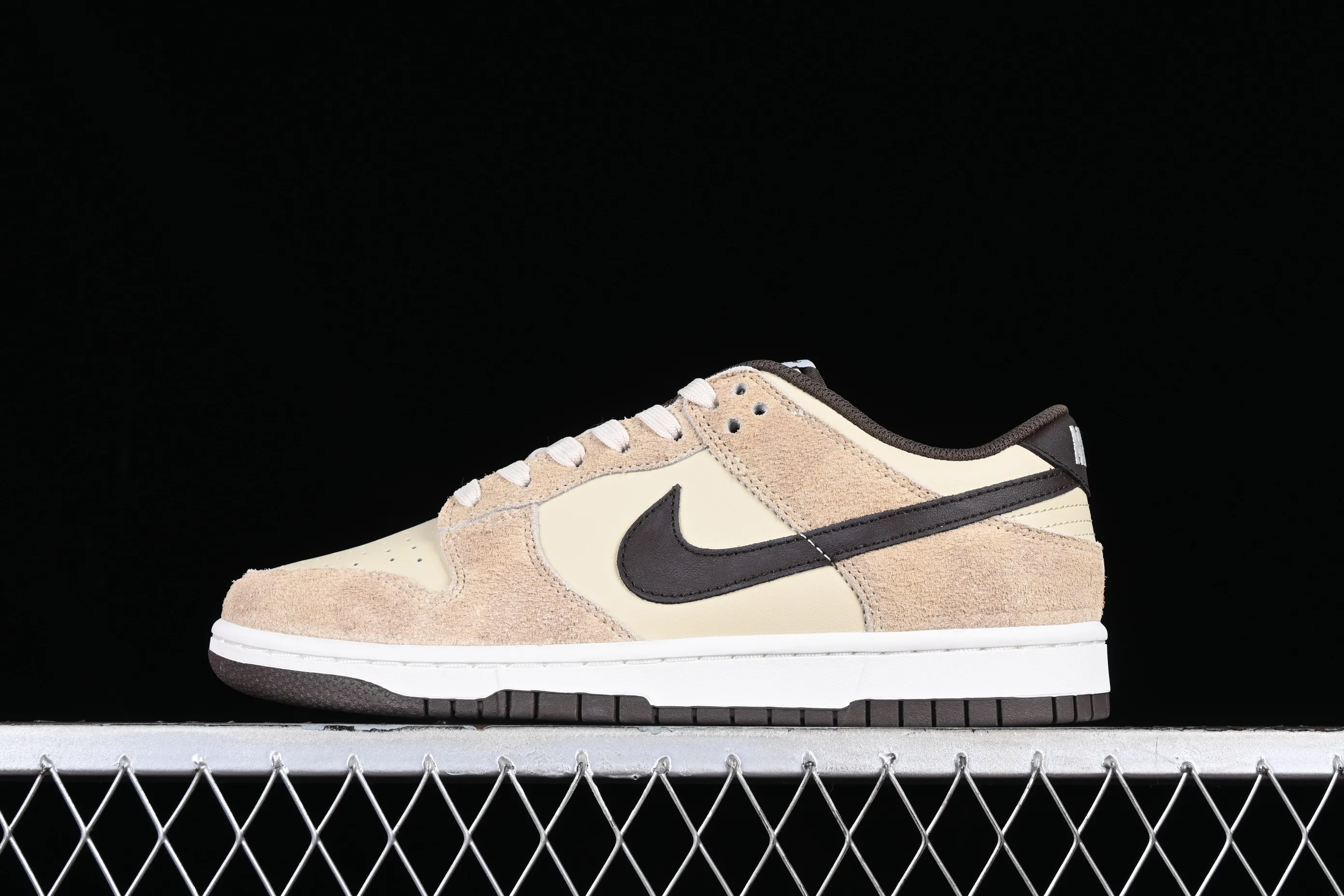 All Categories Nk SB Dunk Series Nk SB Dunk Low Low-top Sneakers K Version Nk Dunk Low Retro Prm "Cheetah" Smashed Backboard Fashion Casual Sneakers DH7913-200